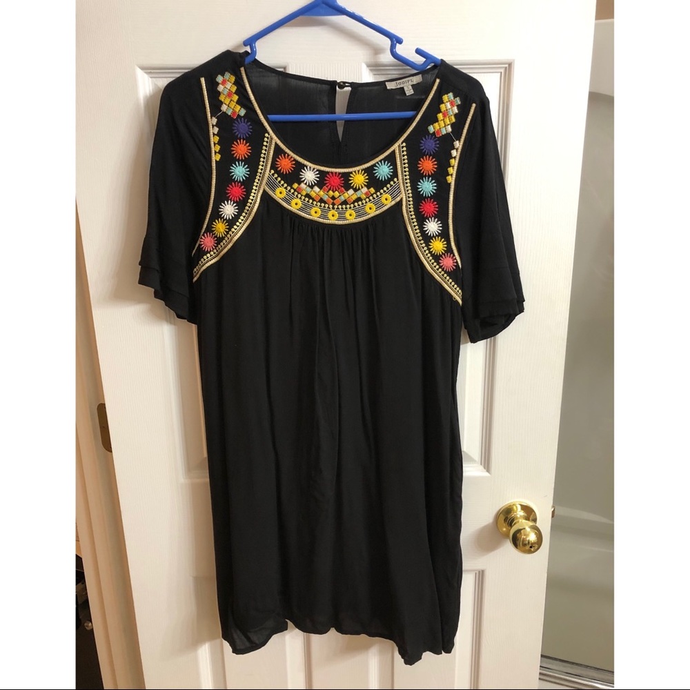 Women’s black dress
